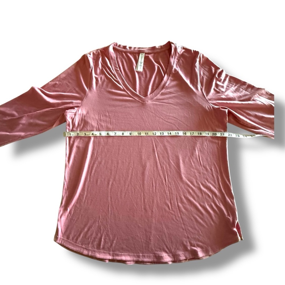 ATHLETA Essential V-Neck Long-Sleeve Top - Antique Rose XL - Picture 10 of 14